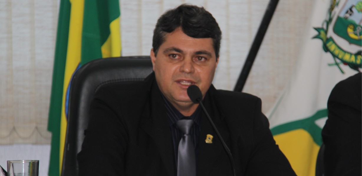 Vereador Alessandro Valim solicita ao deputado estadual José Vitti um veículo “VAN” para ser utilizado na Saúde